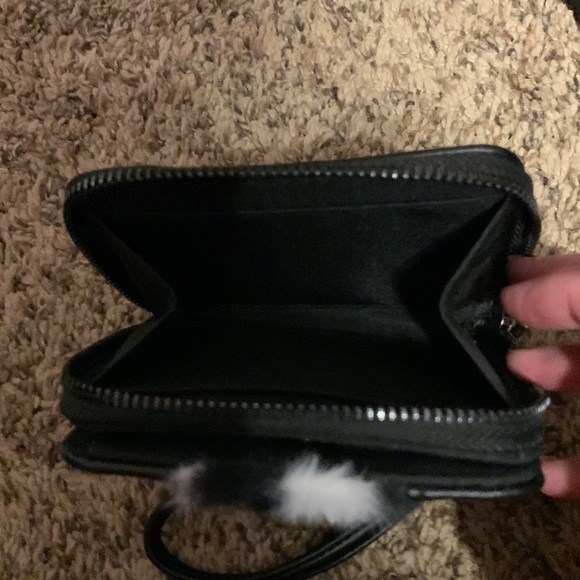 Black pleather zip/snap small wristlet with fuzzy checkered flag on front - Picture 3 of 5